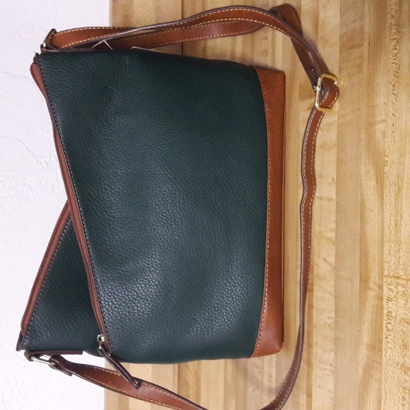 NWT "Born Concept" Oakfield Vee Crossbody Bag - Picture 2 of 5
